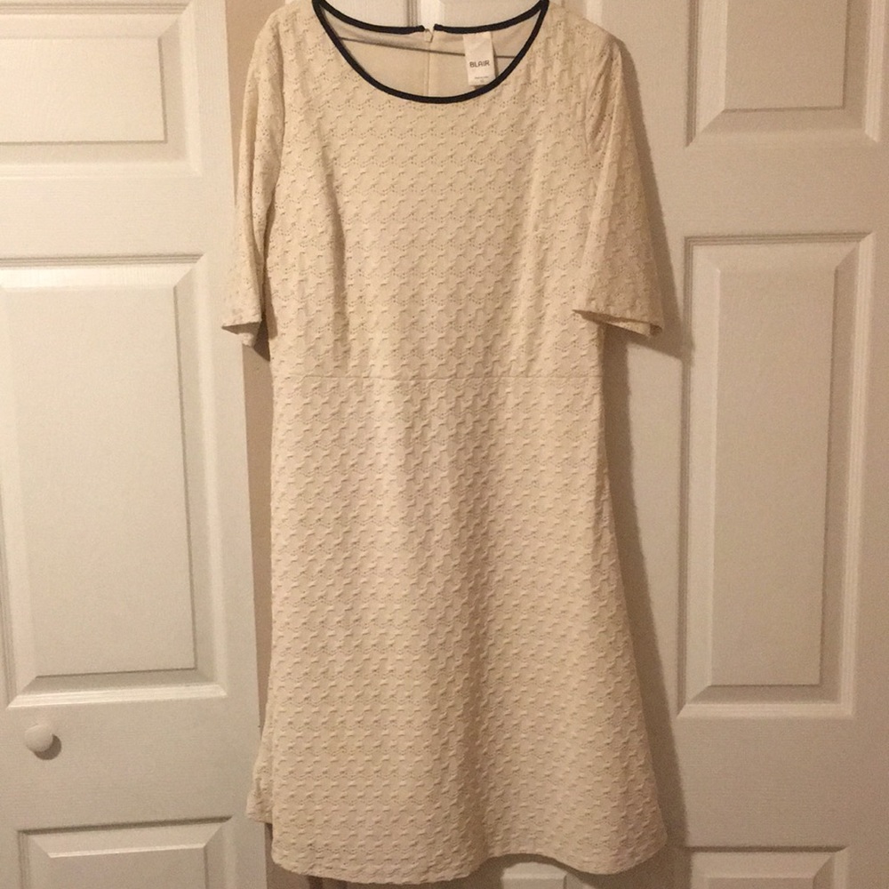 Blair Size 12 Knee Length Dress